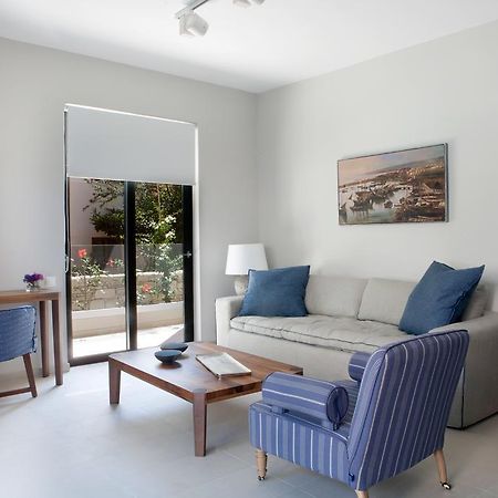 Aethrion Boutique Homes Като-Даратсо Номер фото